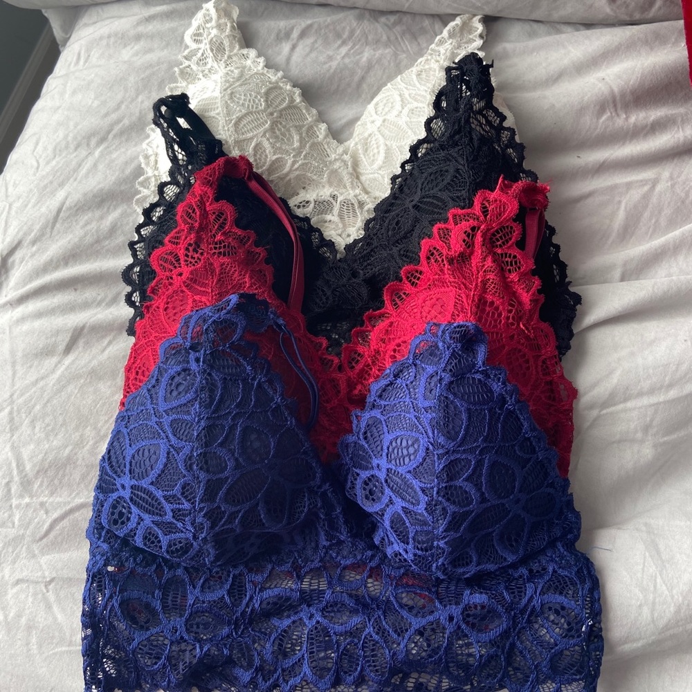 Bralettes - Picture 2 of 6